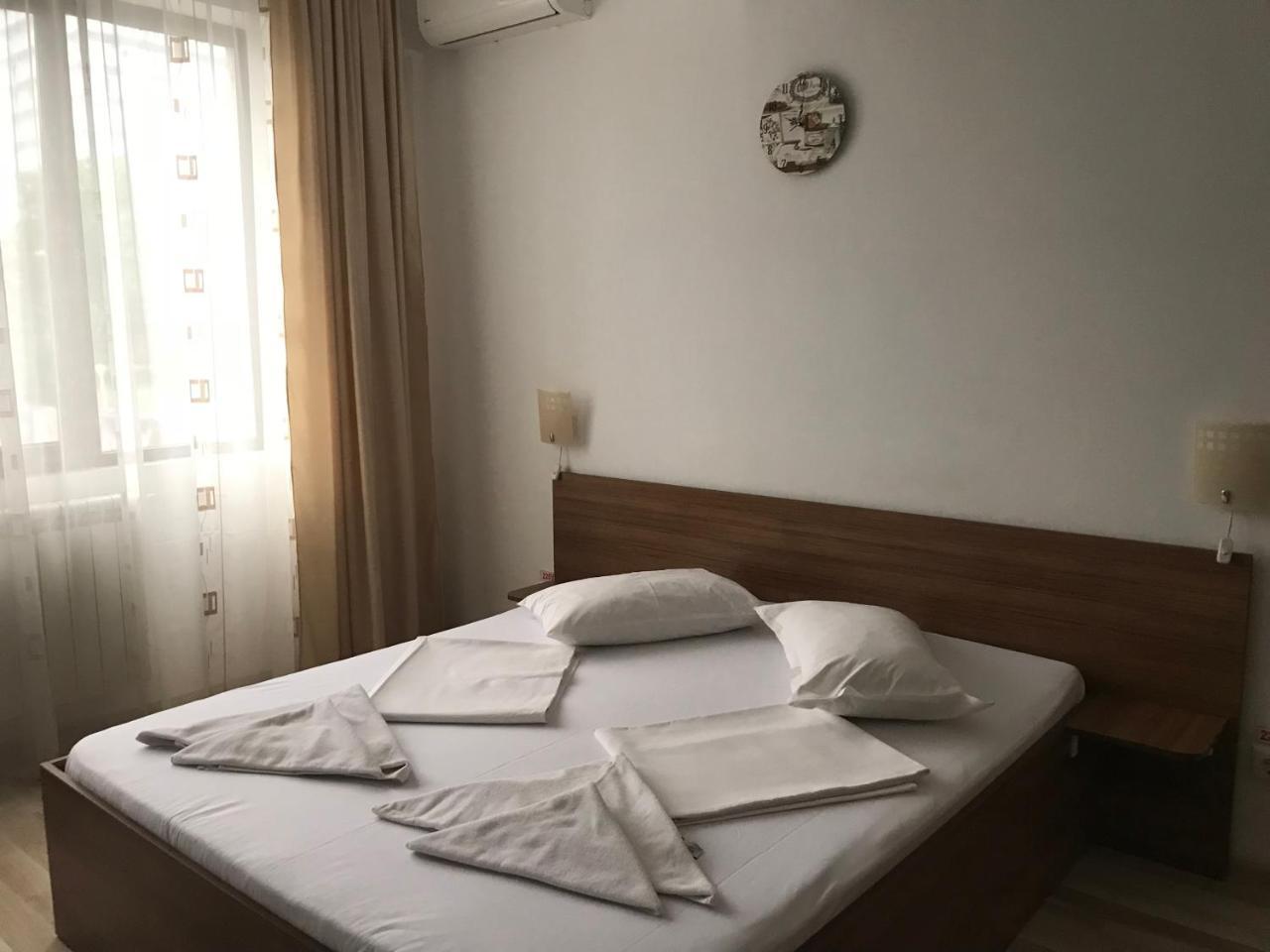 Hotel Mihaela مامايا المظهر الخارجي الصورة